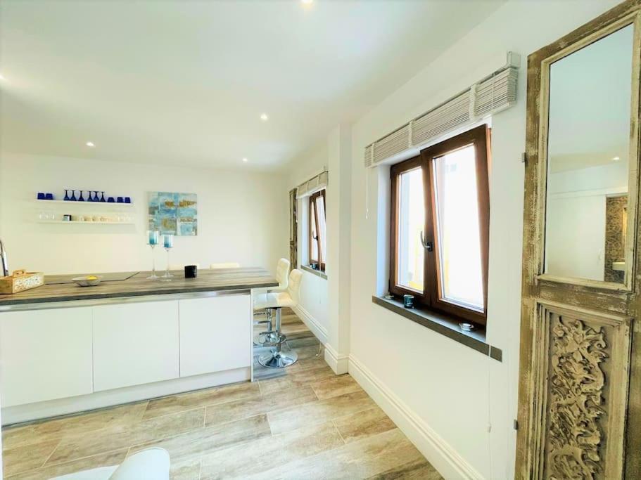 Summer Breeze Apartment, In The Historic Centre Of Lagos Exterior foto