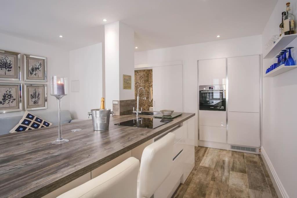 Summer Breeze Apartment, In The Historic Centre Of Lagos Exterior foto